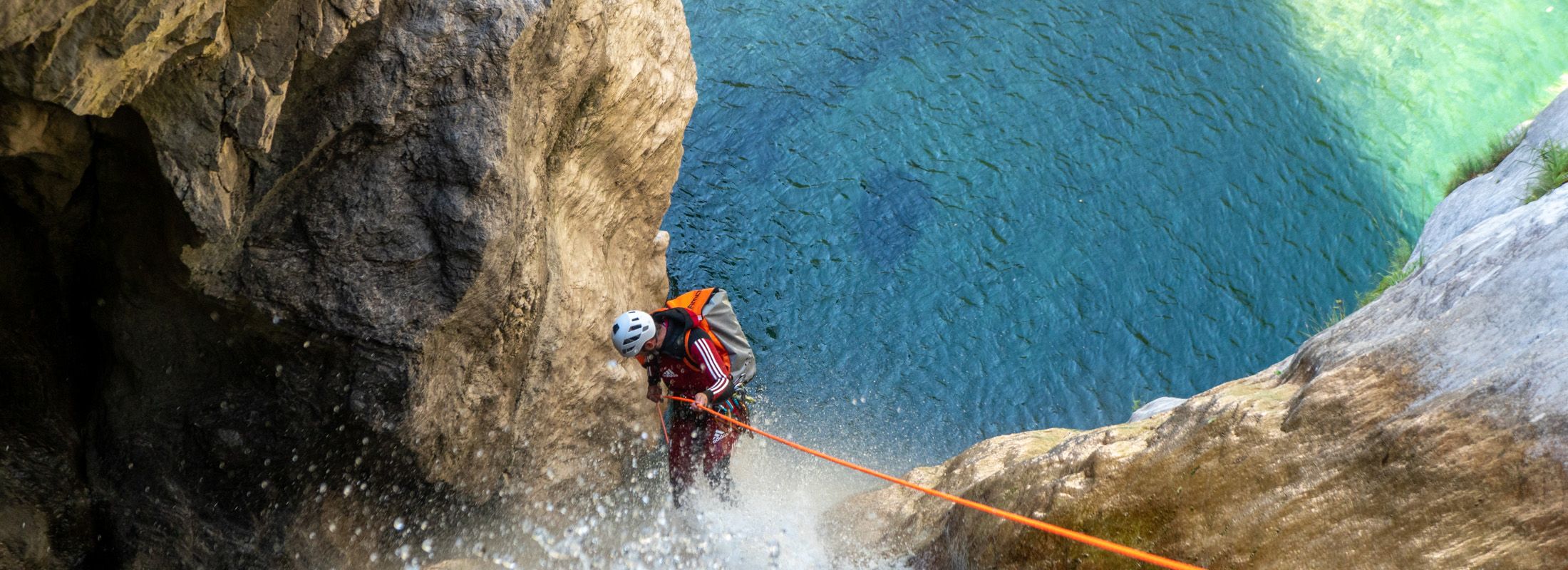 Canyoning in Tessin